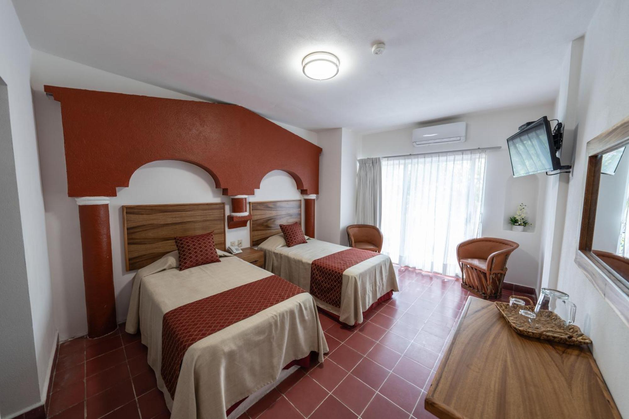Hotel Encino Malecon Centro Puerto Vallarta Room photo