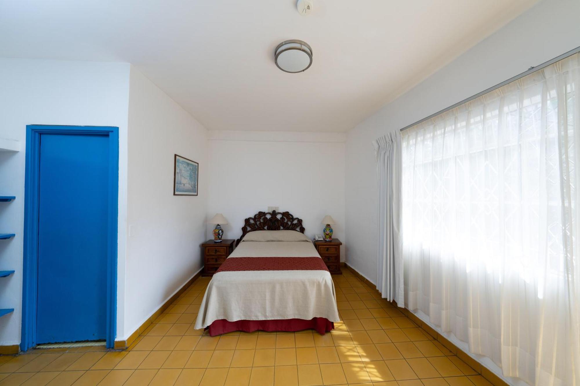 Hotel Encino Malecon Centro Puerto Vallarta Room photo