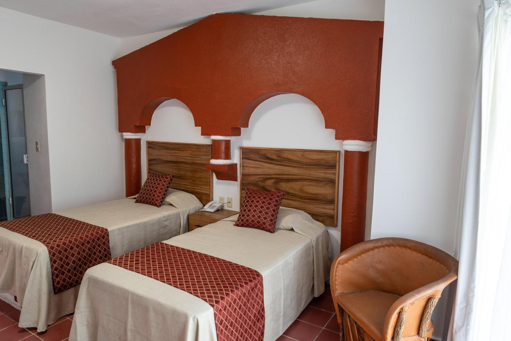 Hotel Encino Malecon Centro Puerto Vallarta Room photo