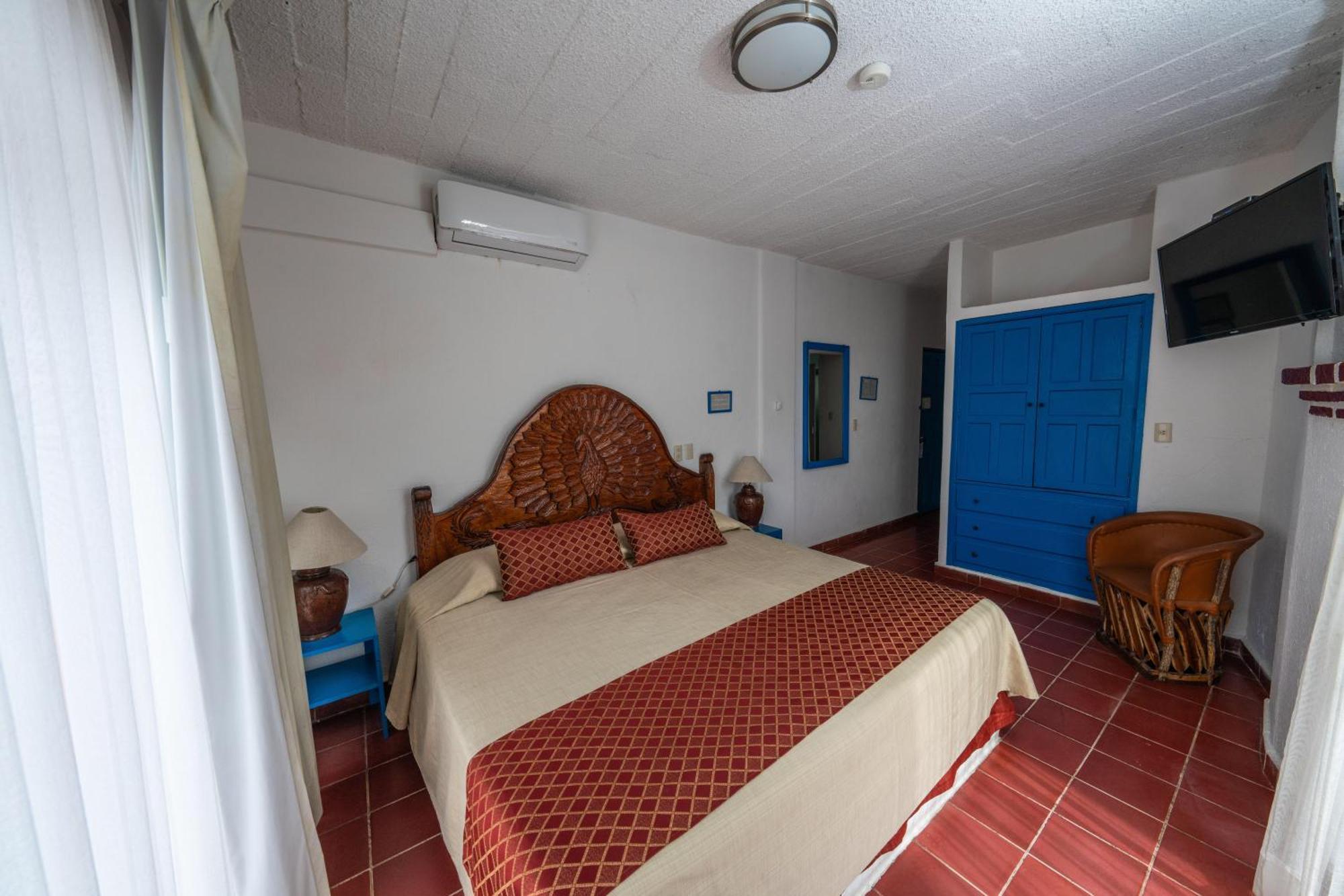 Hotel Encino Malecon Centro Puerto Vallarta Room photo